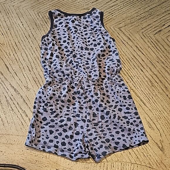 Leopard romper size 4T mini heroes - Picture 6 of 9